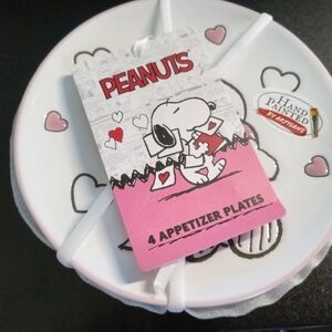 Snoopy Plate Set (NWT)